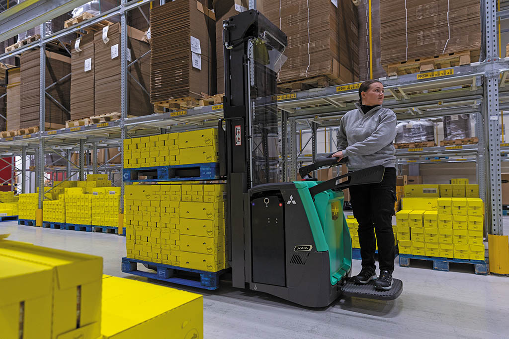 Apiladores de alto rendimiento Mitsubishi Forklift: nueva gama